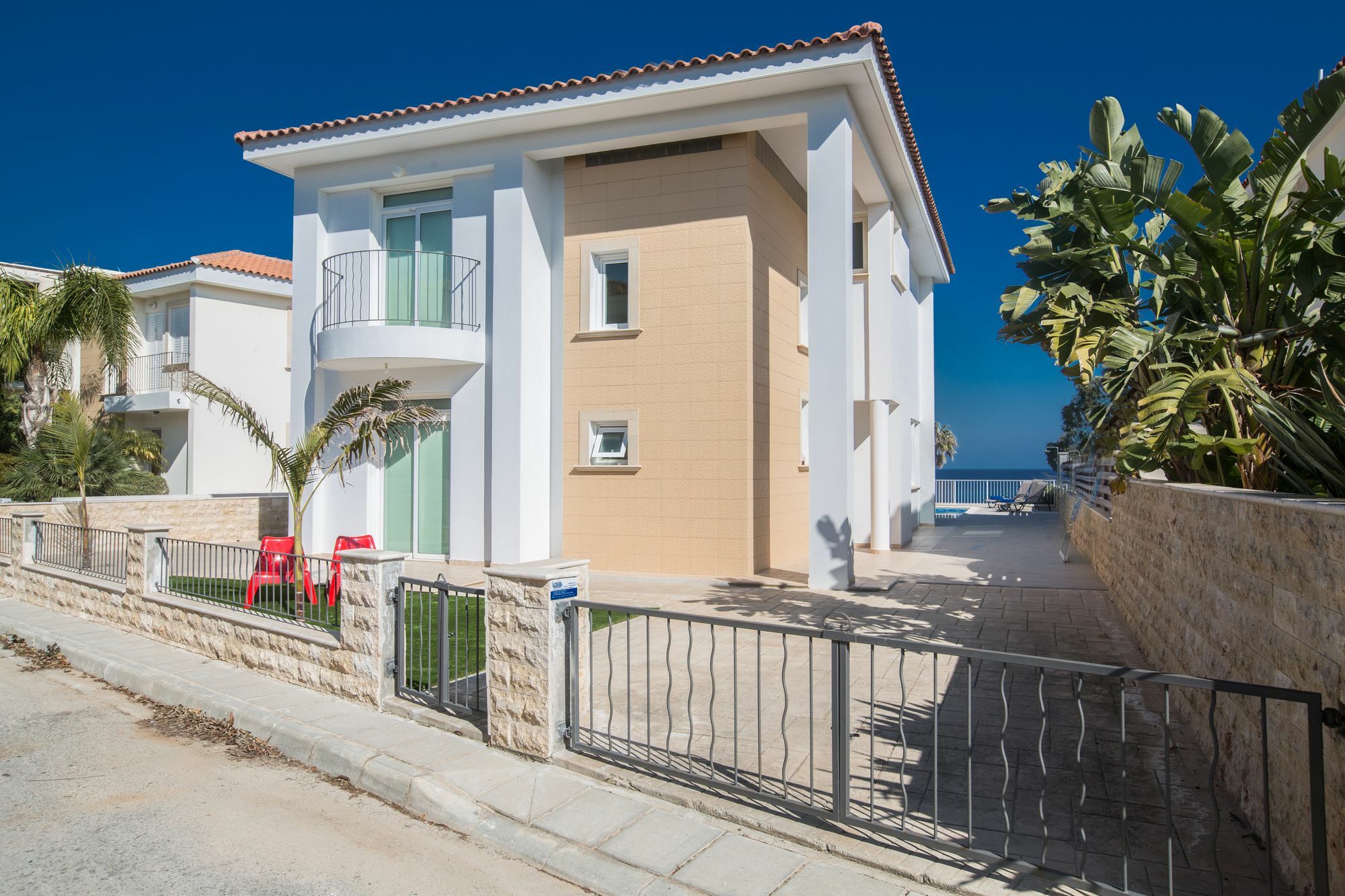 Shaye Front Line Villa Protaras Buitenkant foto