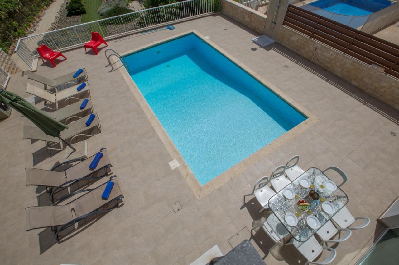 Shaye Front Line Villa Protaras Buitenkant foto